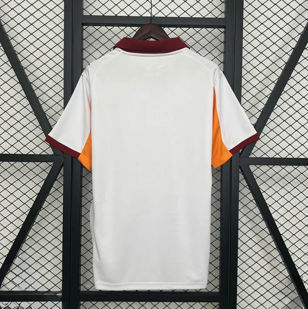 Galatasaray 2025/26 Extérieur