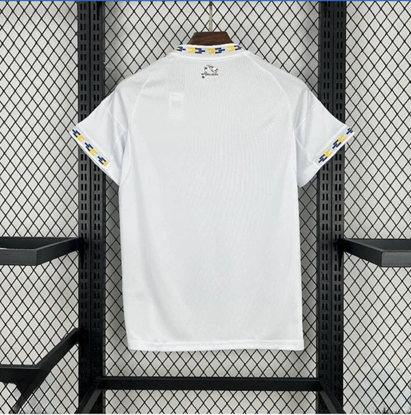 Leeds 2025/26 Domicile