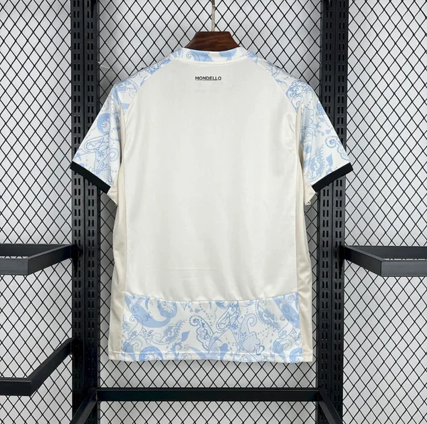 Palerme 2025/26 Extérieur